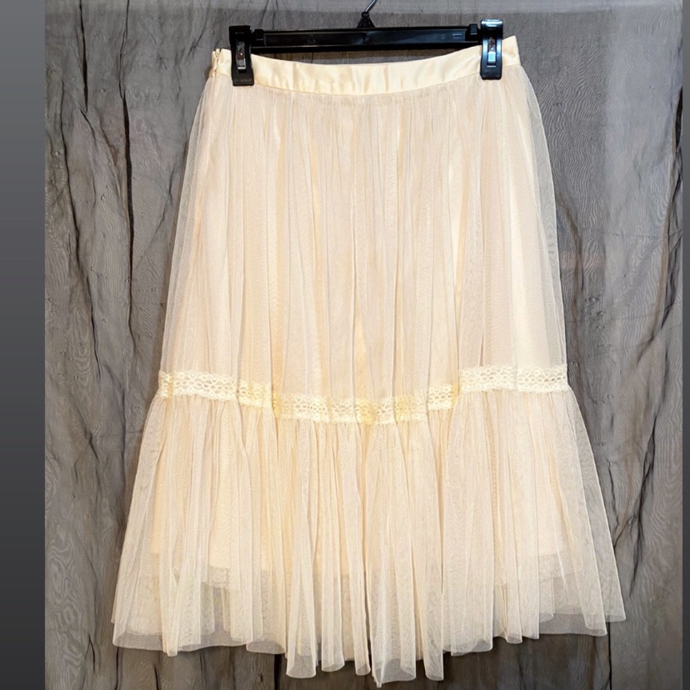 AFTER MARKET skirt